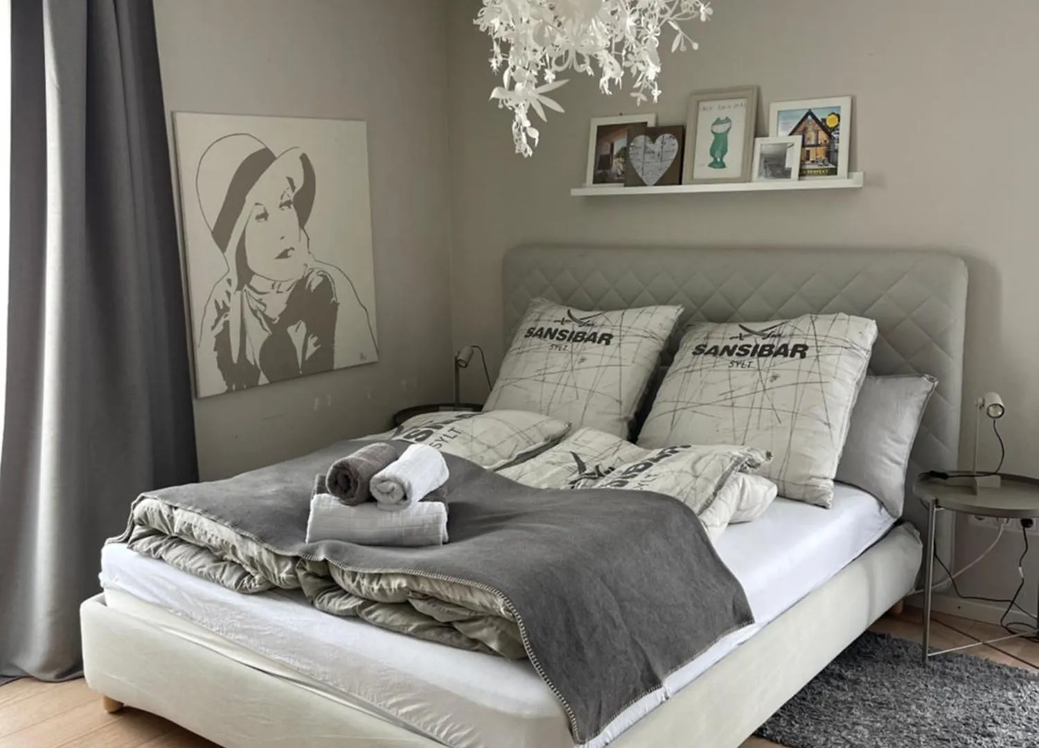 80Qm Appartement, 3 Schlaf-Zimmer, Integrierter Kueche Und Bad, 2Min Von A8, Garten Mit Sitzgruppe, Ruhig Und Modern Irschenberg Apartment
